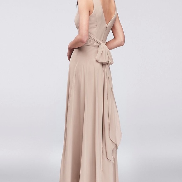 BRAND NEW David’s Bridal Long Dress - Picture 2 of 4